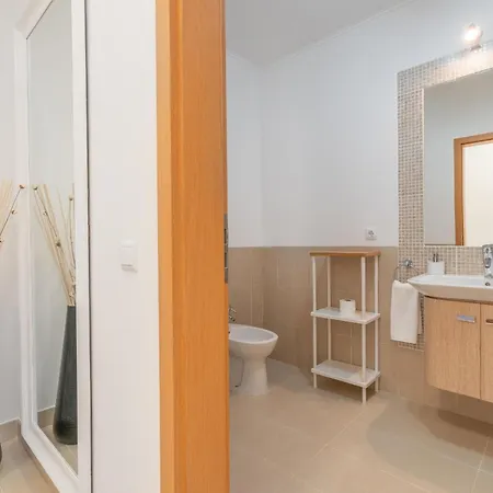 Delightful 2 Bedroom
