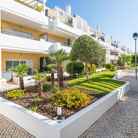 Delightful 2 Bedroom Cabanas De Tavira